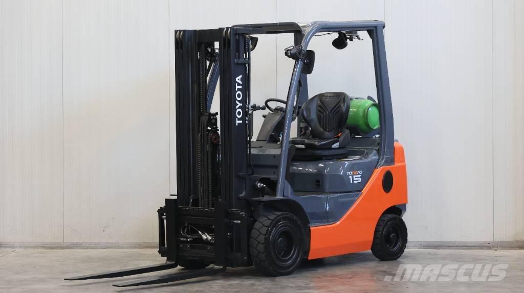 Toyota 8 FGF 15 LPG'li forkliftler