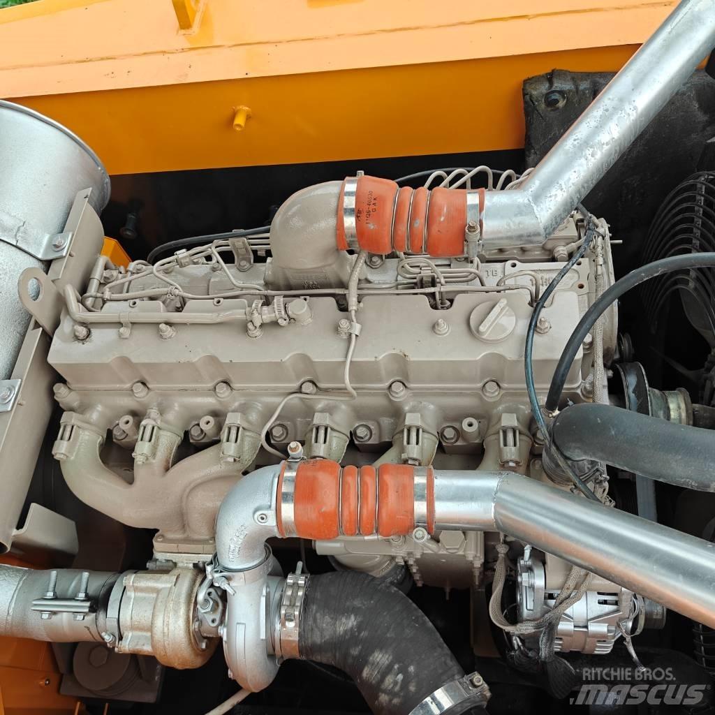 Hyundai 305-9T Paletli ekskavatörler