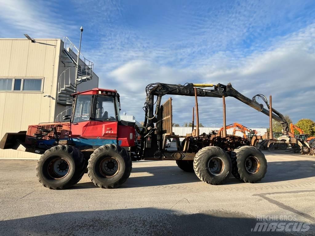 Valmet 890 Tomruk yükleyici traktörler