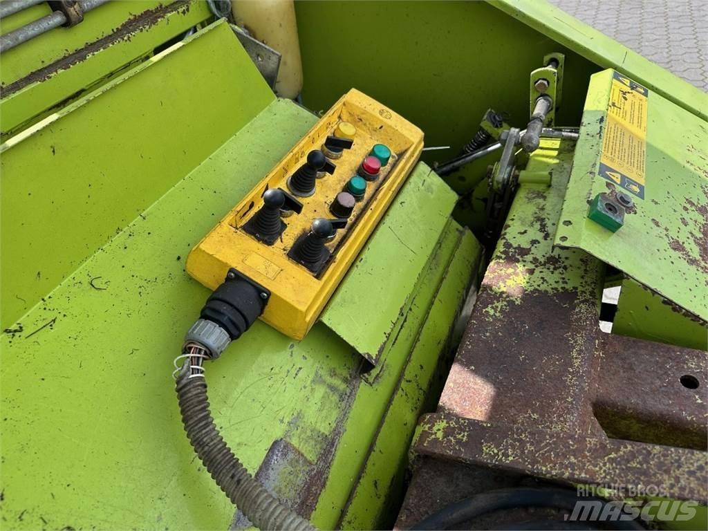 CLAAS Sprint 445 S Kendi yükler römorklar