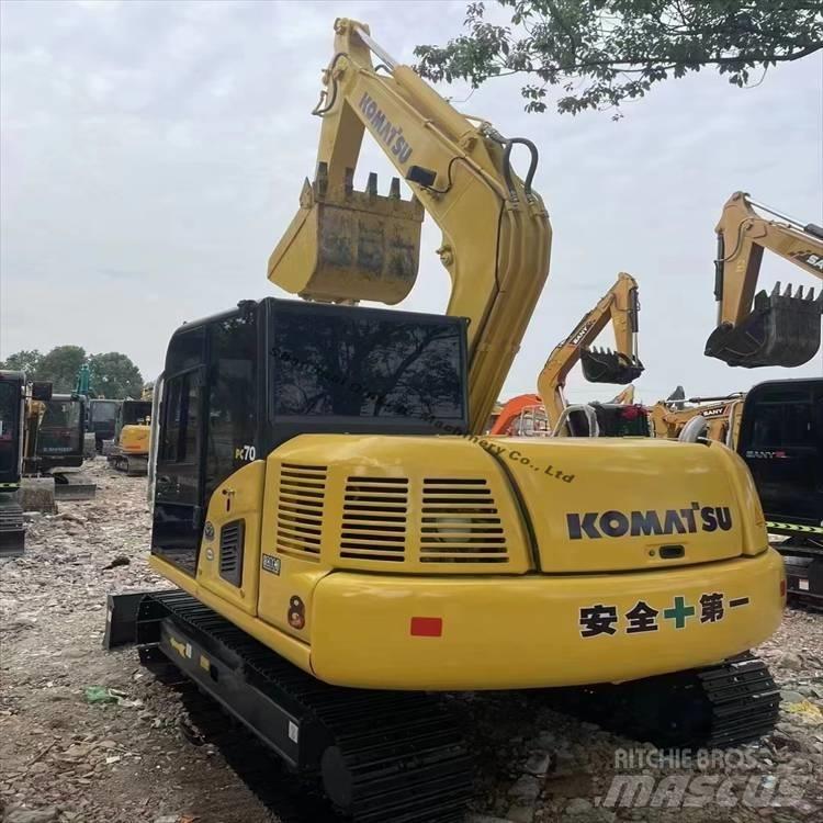 Komatsu 70-8 Paletli ekskavatörler
