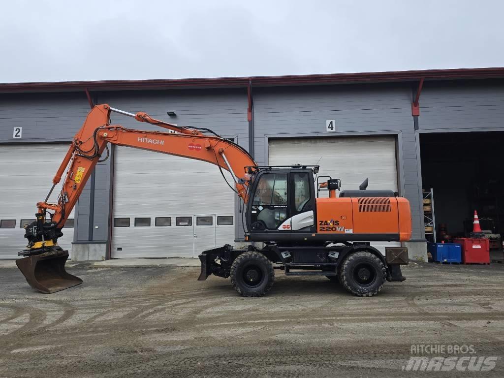 Hitachi ZX 220W-5 Lastik tekerli ekskavatörler