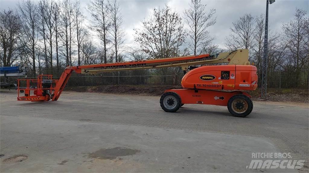 JLG 860SJ Teleskopik personel platformları