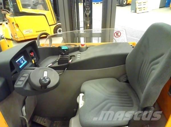 Jungheinrich ETV 214 Reach truck - depo içi istif araçları