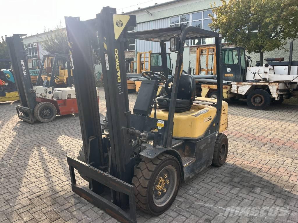 Daewoo D25S3 V-2311 Dizel forkliftler