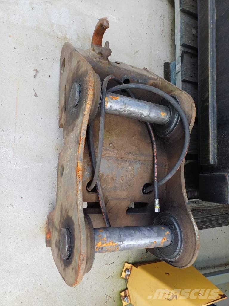 Volvo EW 160 B Lastik tekerli ekskavatörler