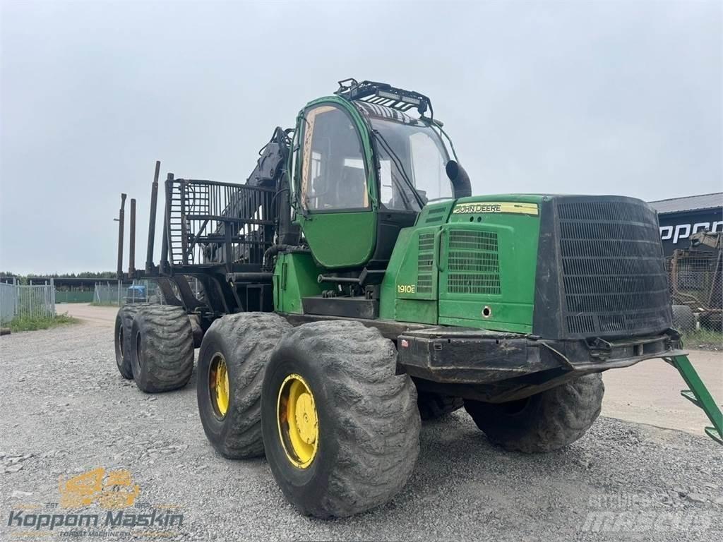 John Deere 1910E Tomruk yükleyici traktörler