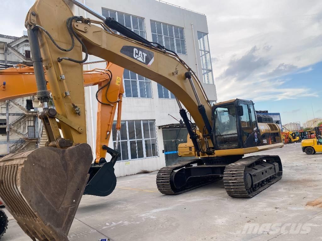 CAT 336 D Paletli ekskavatörler