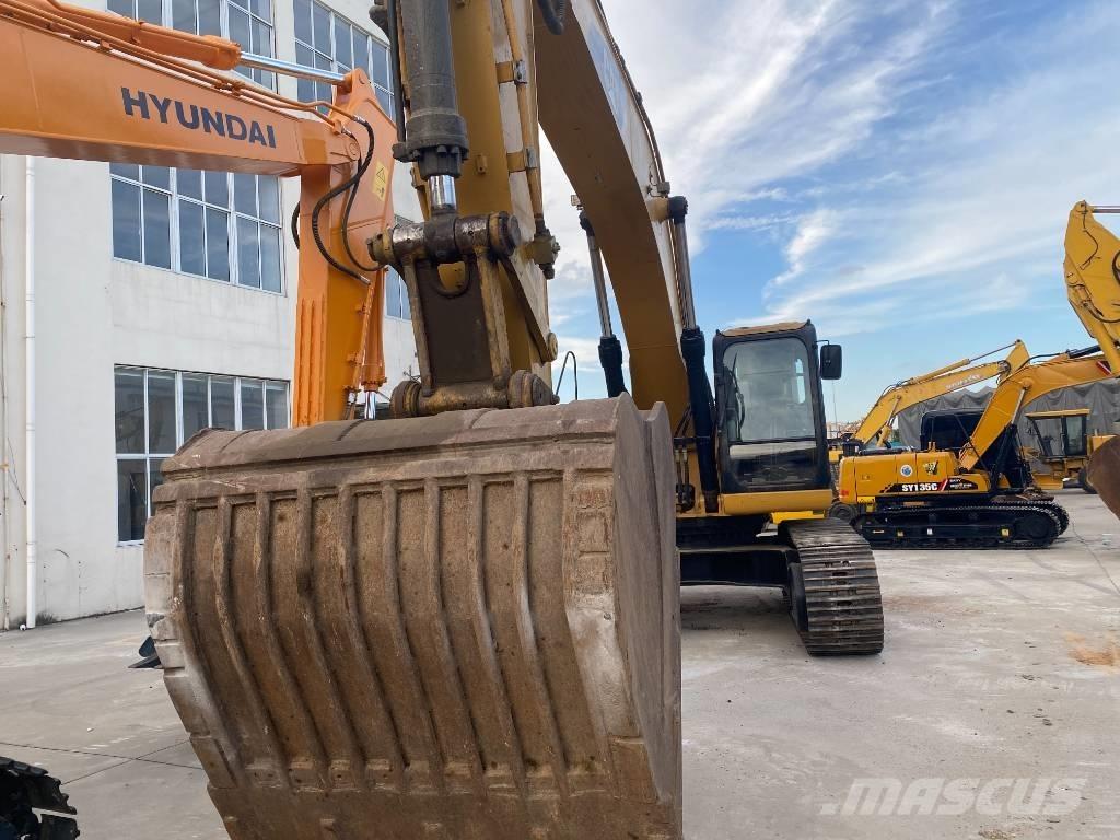 CAT 336 D Paletli ekskavatörler