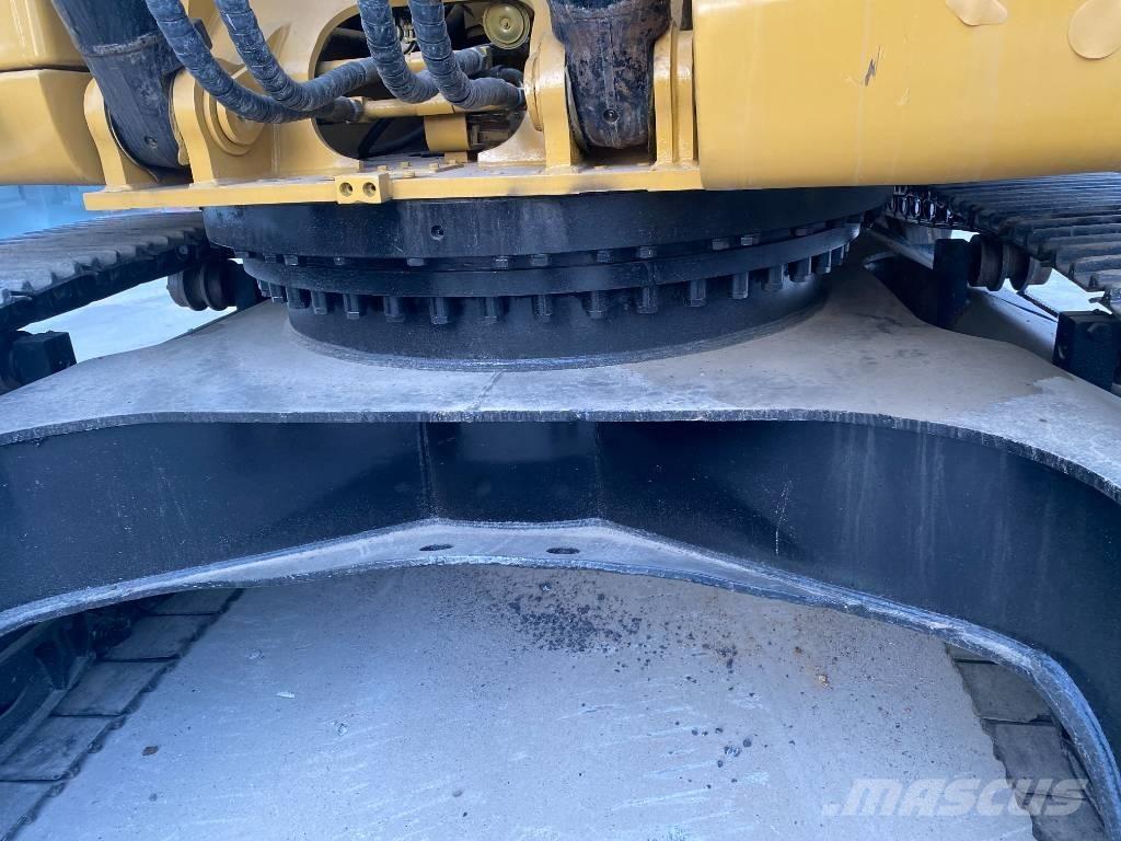 CAT 336 D Paletli ekskavatörler