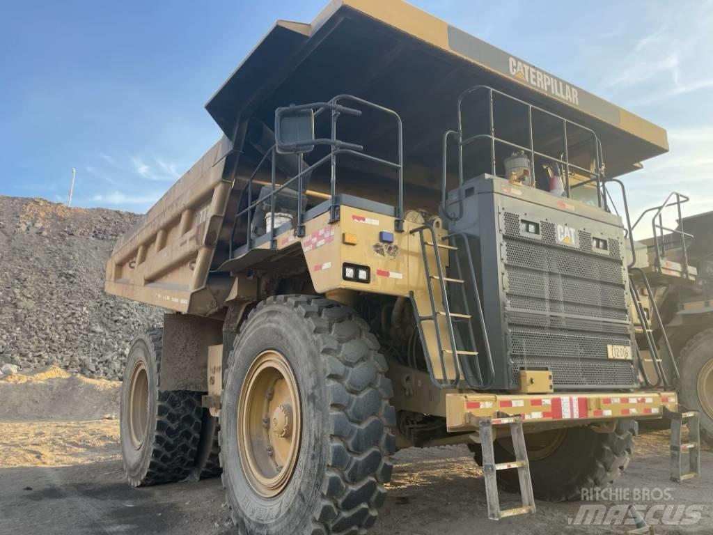 CAT 777e Boşaltma römorkları