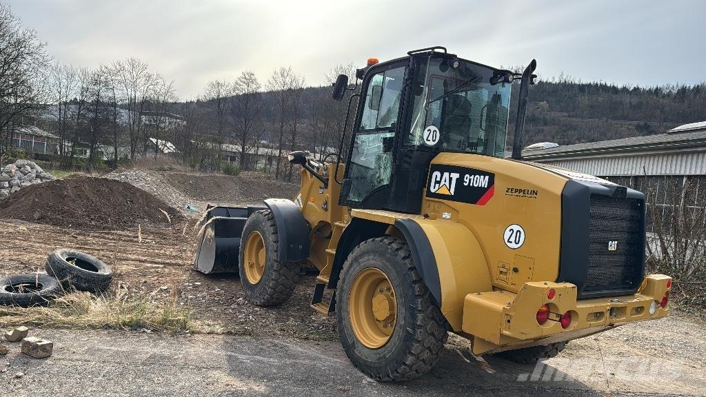CAT 910M Tekerlekli yükleyiciler
