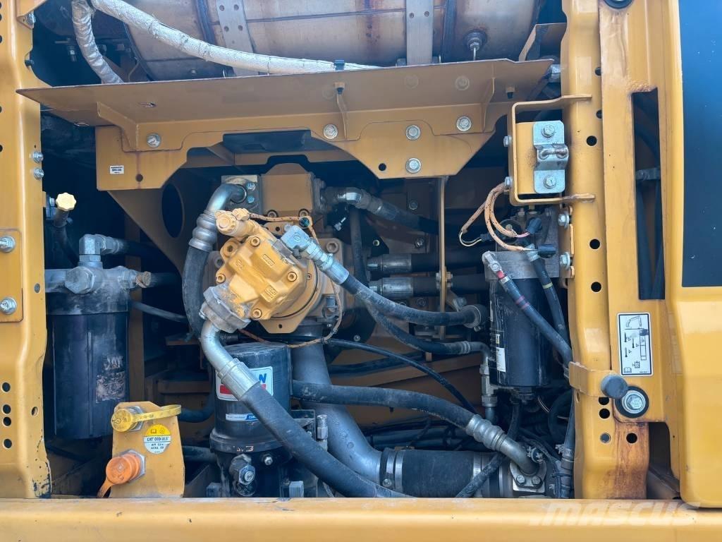 CAT 336 Paletli ekskavatörler