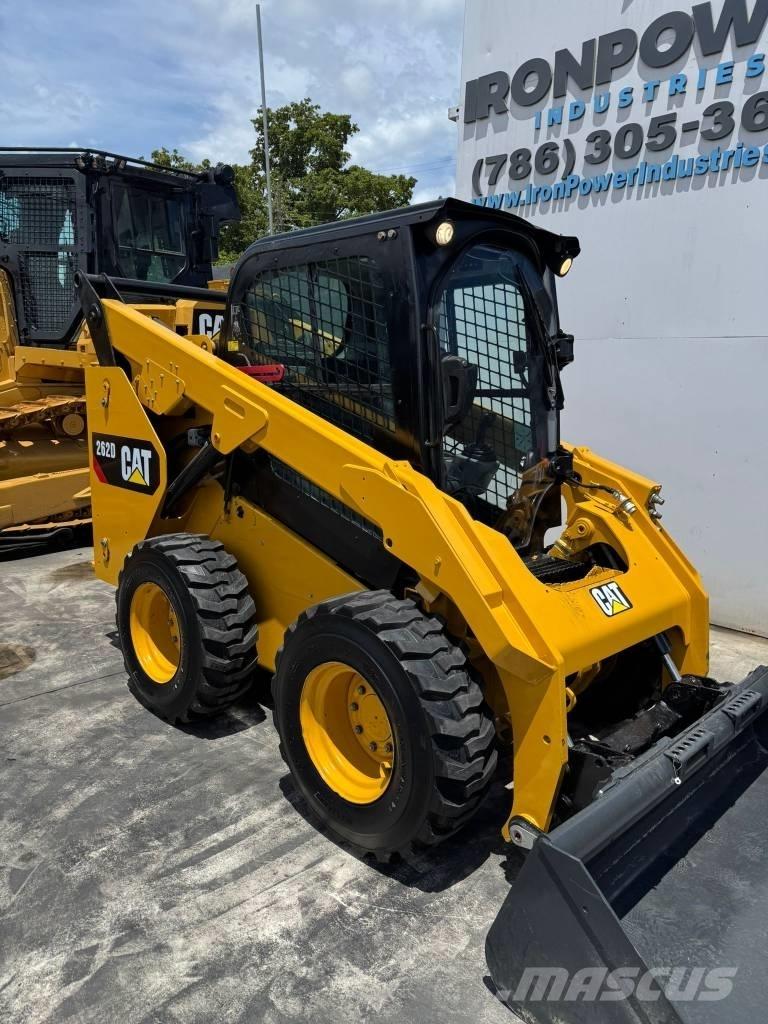 CAT 262 D Skid steer loderler