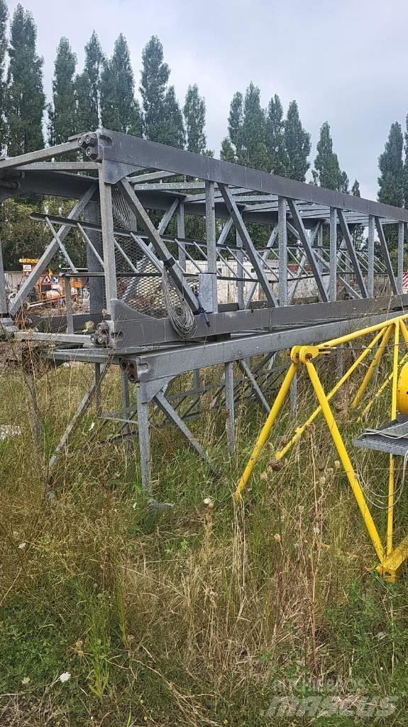 FM GRU 1350 TLX Kule vinçler