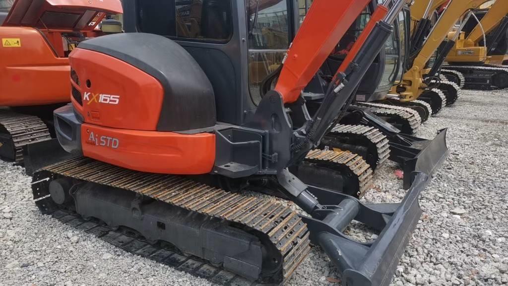 Kubota KX165 Paletli ekskavatörler