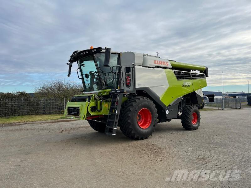 CLAAS LEXION 5300 Biçerdöverler
