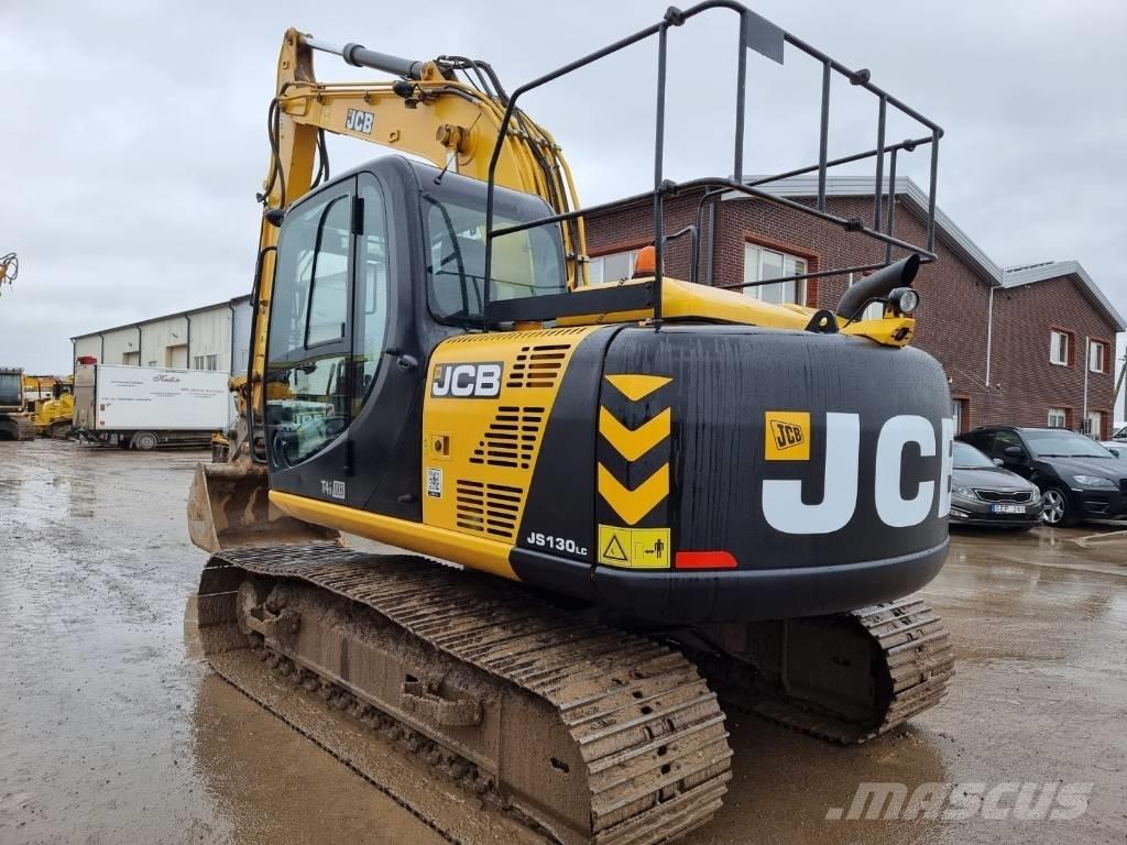JCB JS 130 LC Paletli ekskavatörler