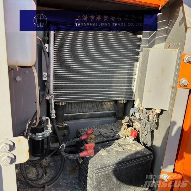 Hitachi ZX 70 Paletli ekskavatörler