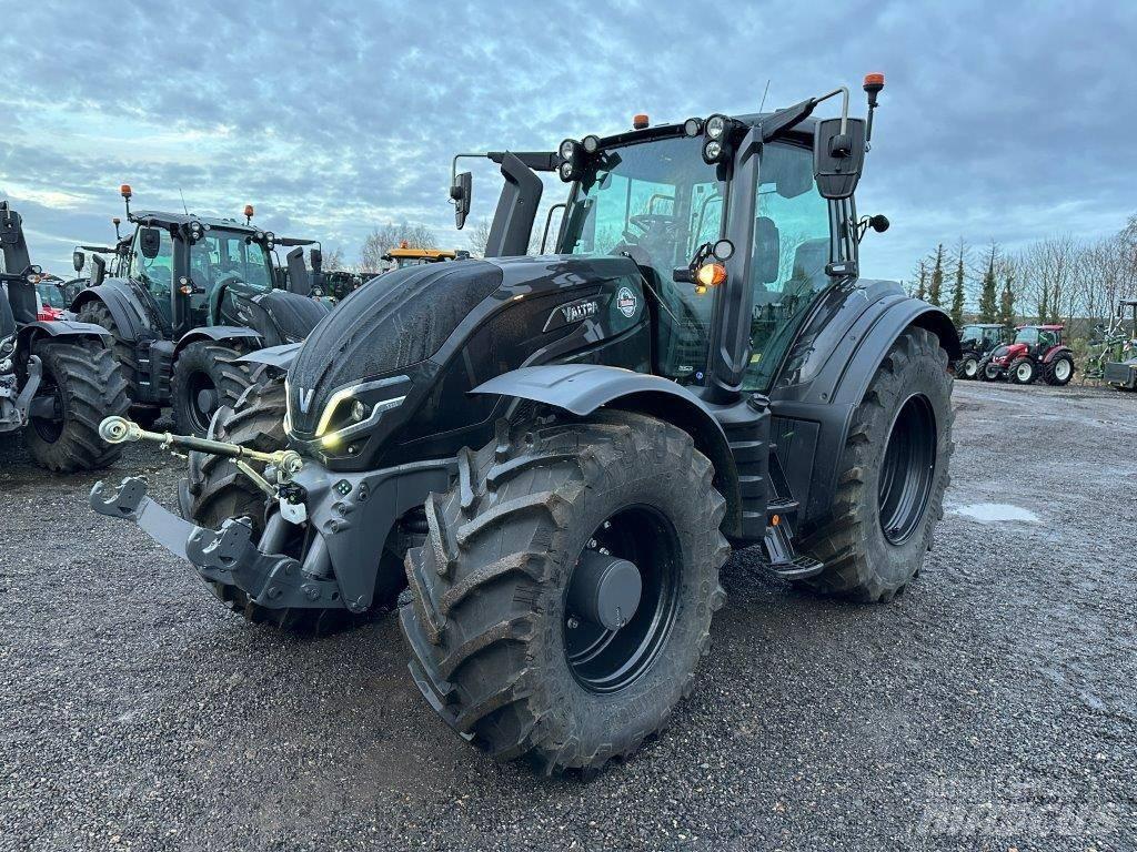 Valtra T 235 Direct Traktörler