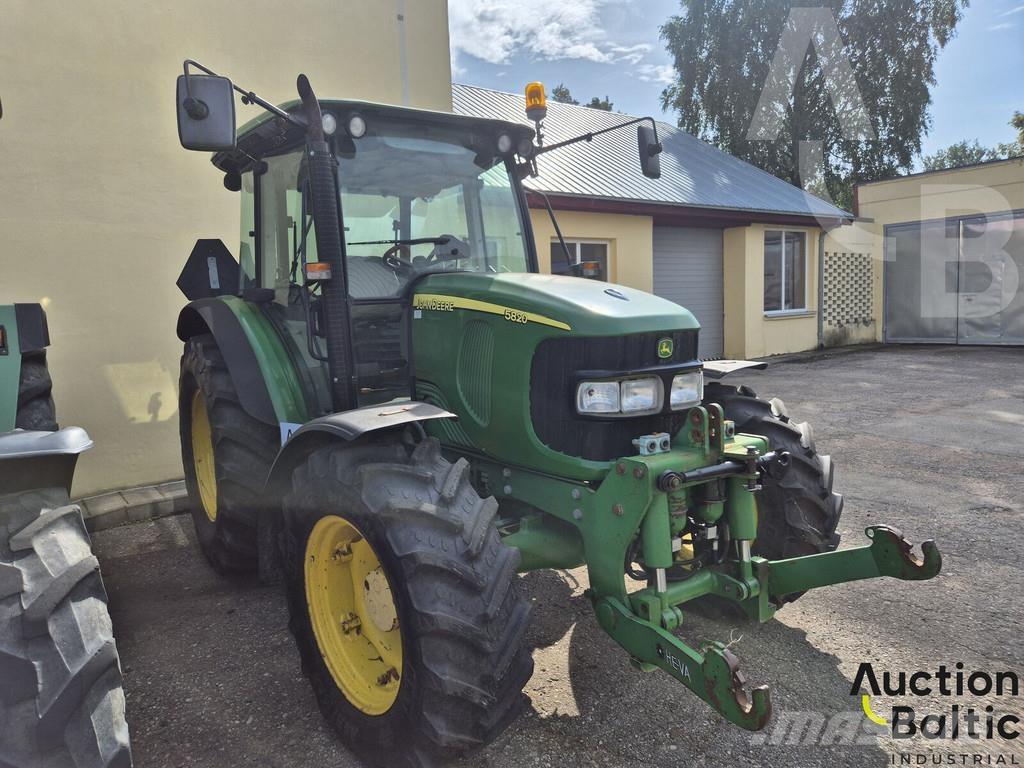 John Deere 5820 Traktörler