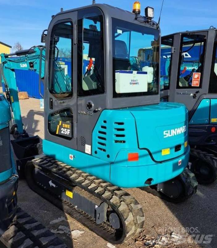 Sunward SWE25F Mini ekskavatörler, 7 tona dek