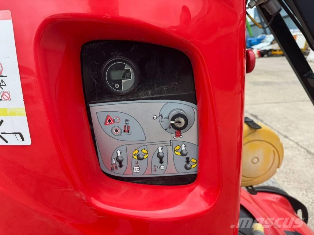 Manitou 100 VJR Personel Platformları ve Cephe Asansörleri