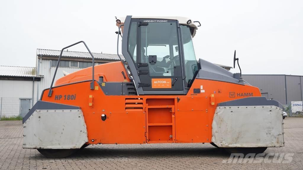Hamm HP 180 i Pnömatik lastikli silindirler