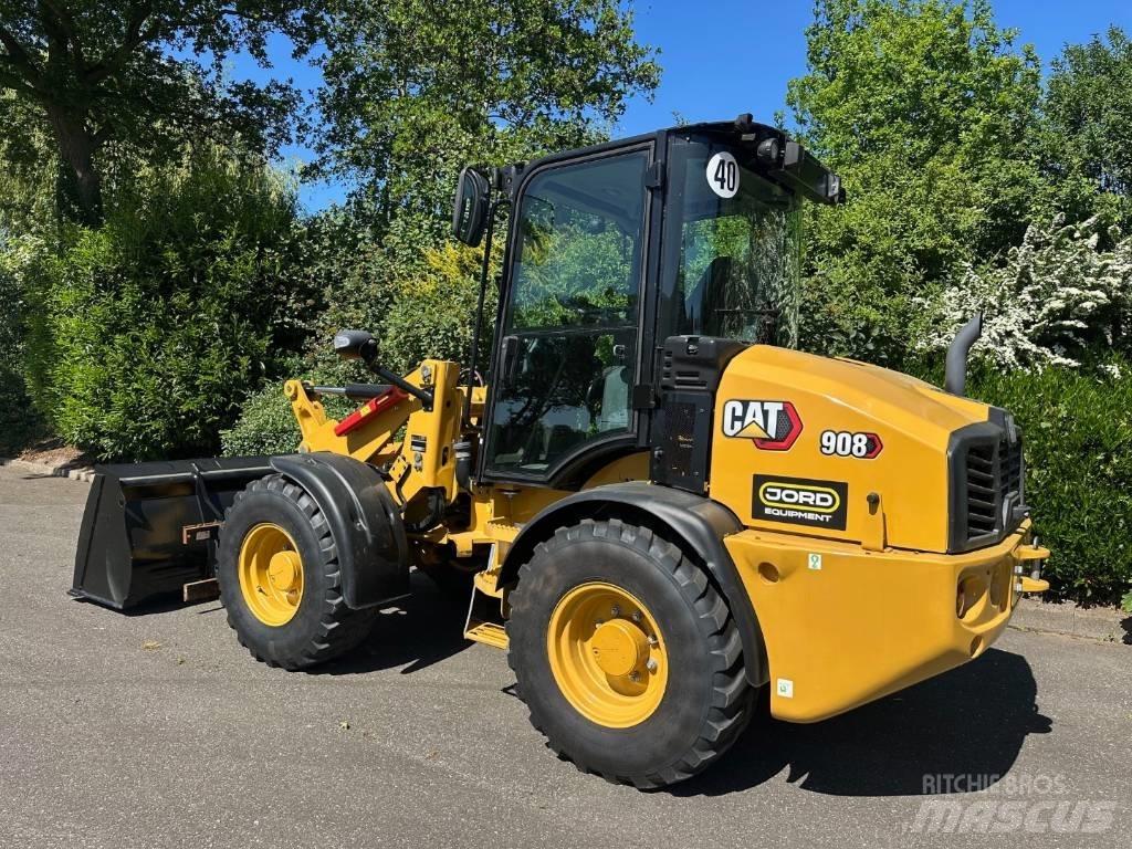 CAT 908 Tekerlekli yükleyiciler