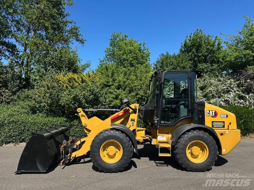 CAT 908 Tekerlekli yükleyiciler