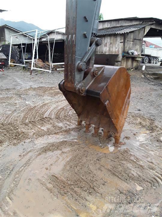 Volvo EC140BLCM Paletli ekskavatörler