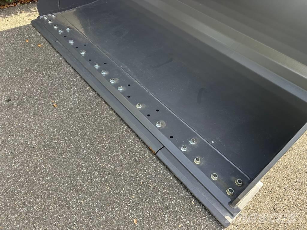 Volvo L90H bucket Kovalar