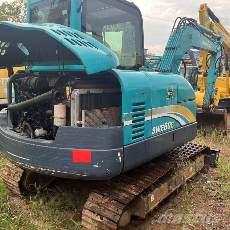 Sunward SWE 60 Paletli ekskavatörler