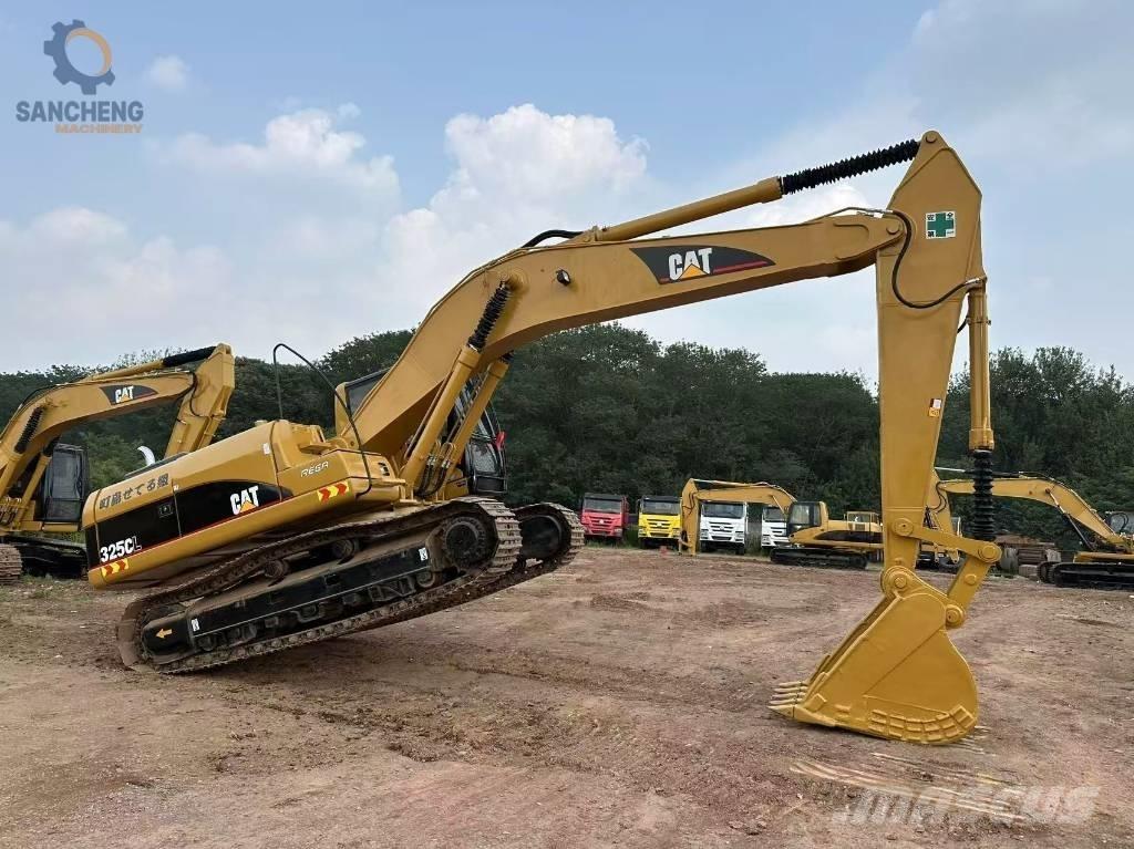 CAT 325 CL Paletli ekskavatörler