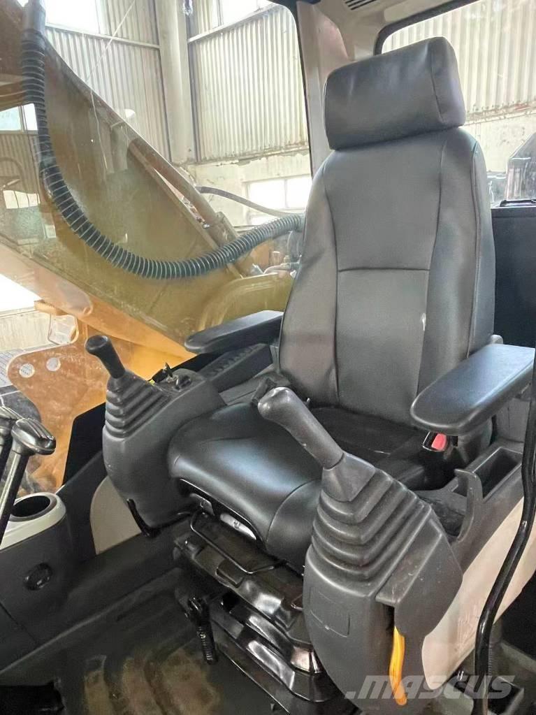 CAT 336D2 Paletli ekskavatörler