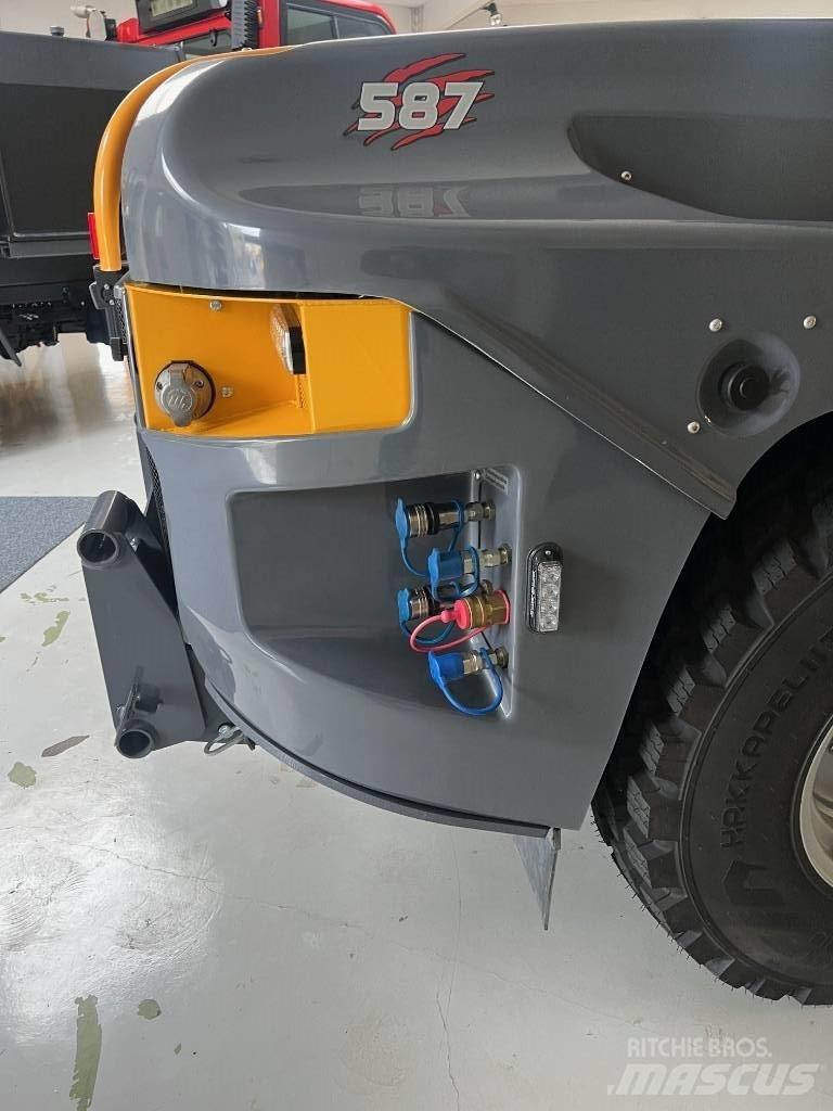 LM Trac 587 Küçük araçlar