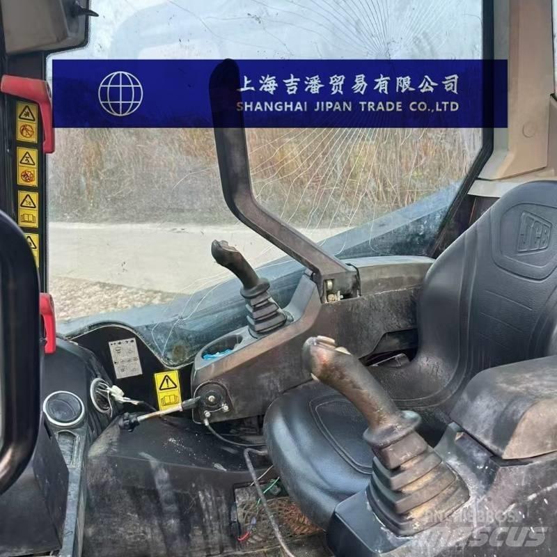 JCB 155 Skid steer loderler