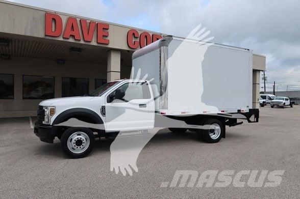 Ford F450 SD Diger