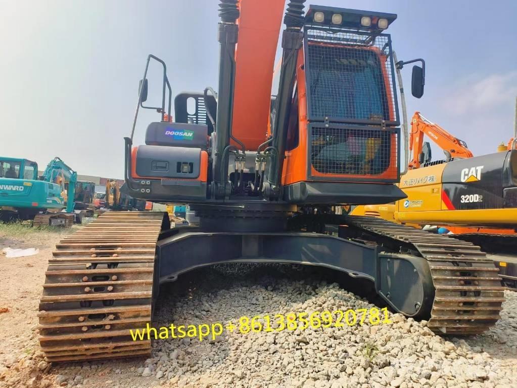 Doosan DX 225 Paletli ekskavatörler