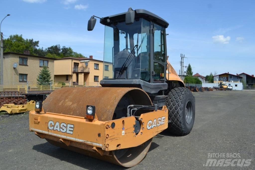 CASE 1110 EX-D Tek tamburlu silindirler