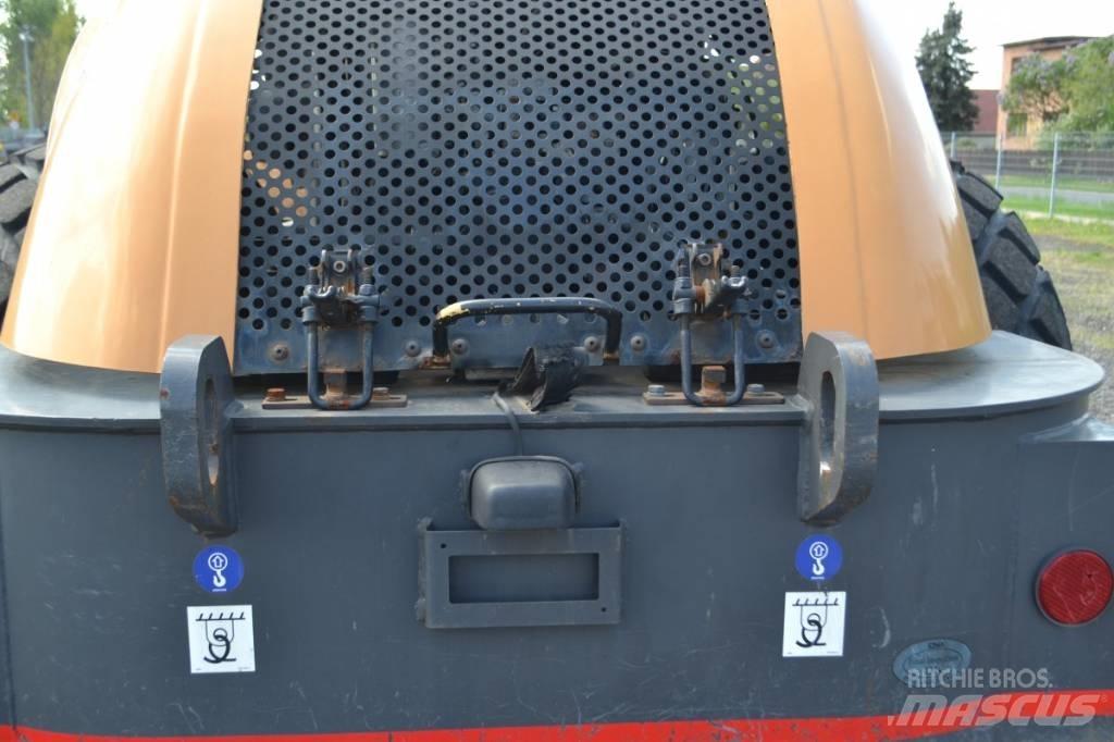 CASE 1110 EX-D Tek tamburlu silindirler