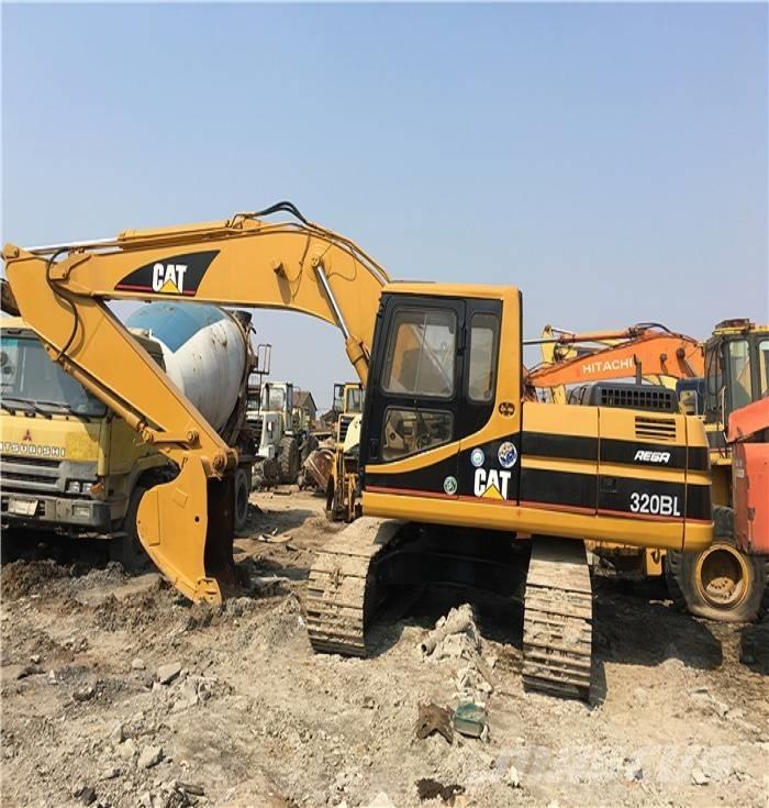 CAT 320 B L Paletli ekskavatörler