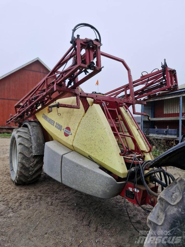 Hardi Commander 3200 Çekilir pülverizatörler
