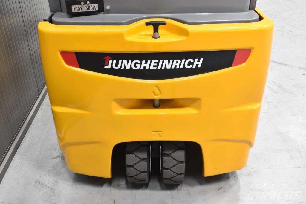 Jungheinrich EFG 220 Elektrikli forkliftler