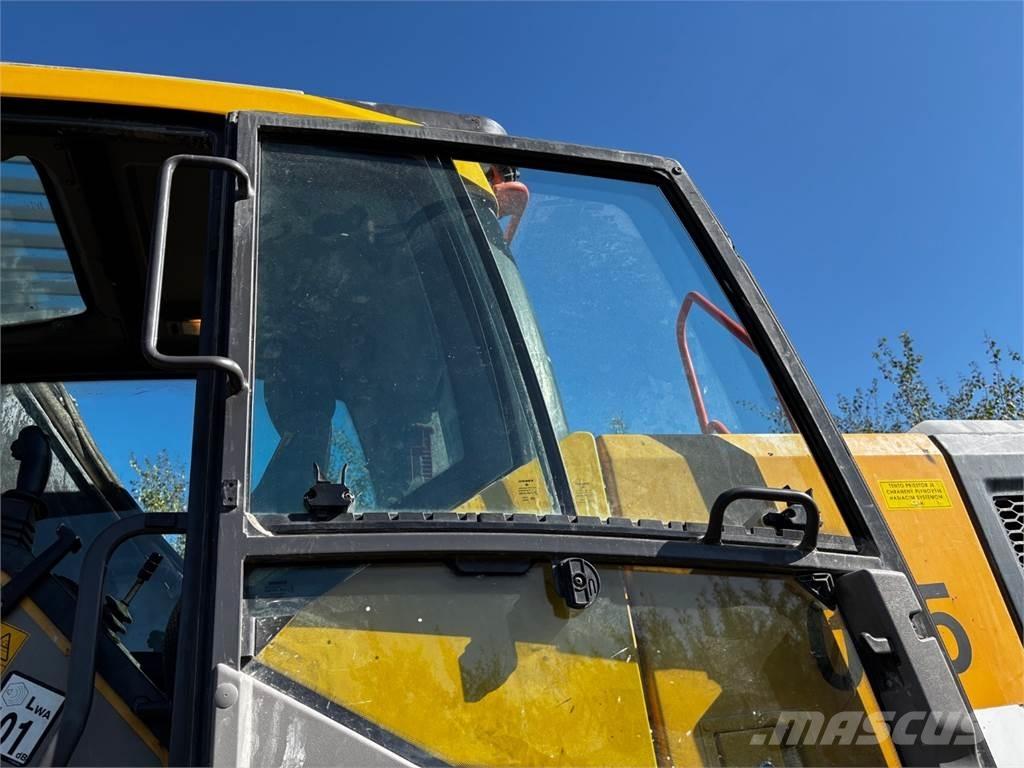 Volvo EW180E Diger