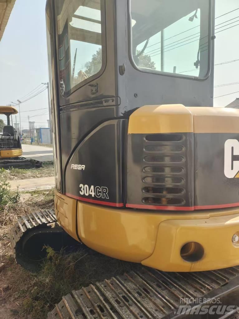 CAT 304 CR Mini ekskavatörler, 7 tona dek