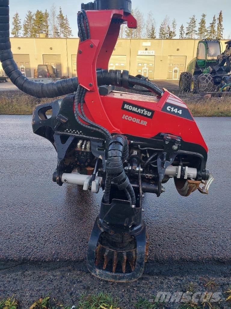 Komatsu 931 XC Biçerdöverler