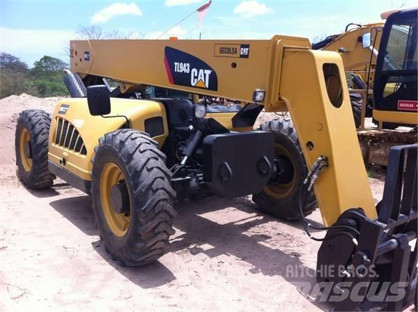 CAT TL943 (M51936) Teleskopik yükleyiciler