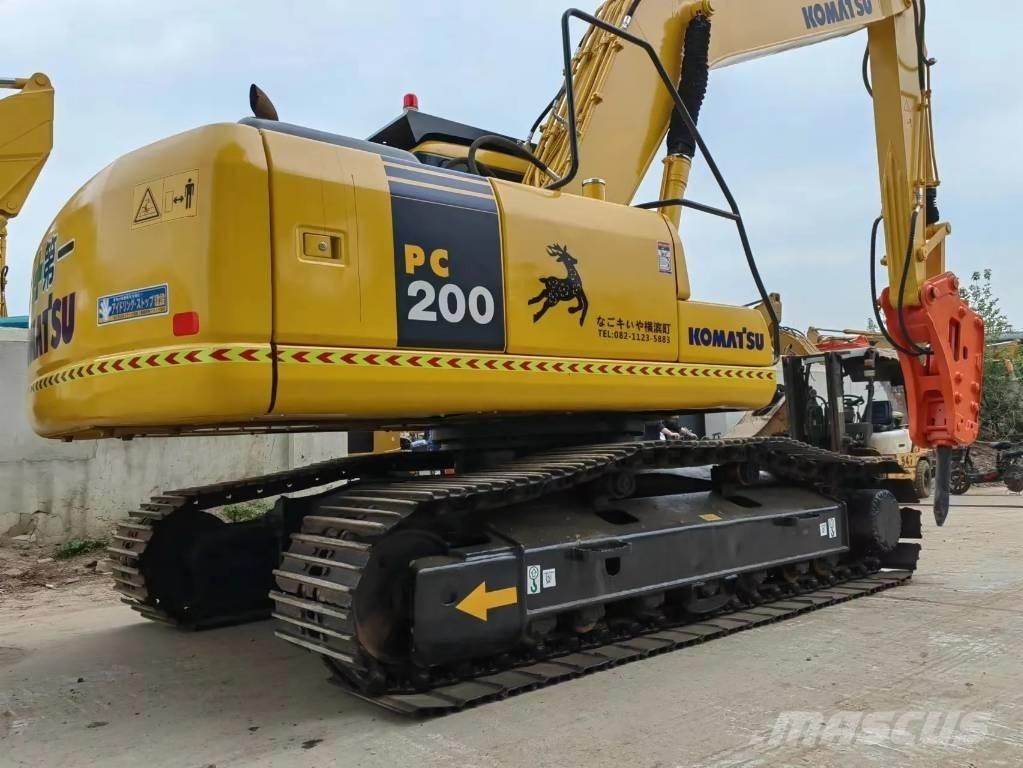 Komatsu PC 200-7L Paletli ekskavatörler