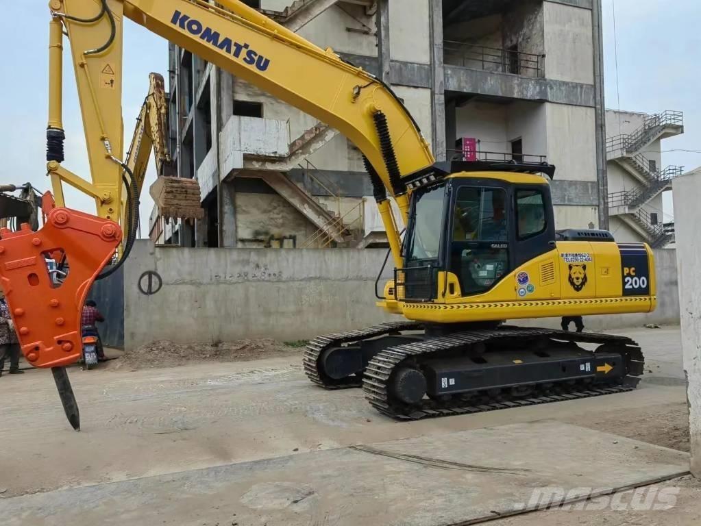 Komatsu PC 200-7L Paletli ekskavatörler